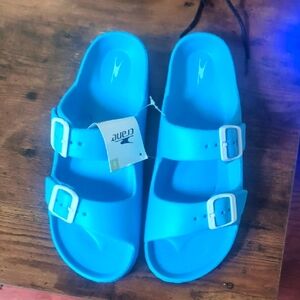 New With Tags Crane Ladies Blue Sandals Size 8 Slip On